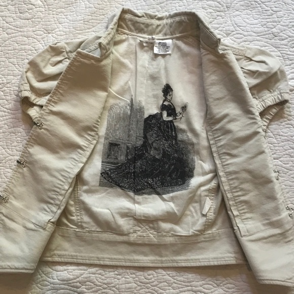 Corduroy Clasp Button Up w Details - Picture 2 of 5